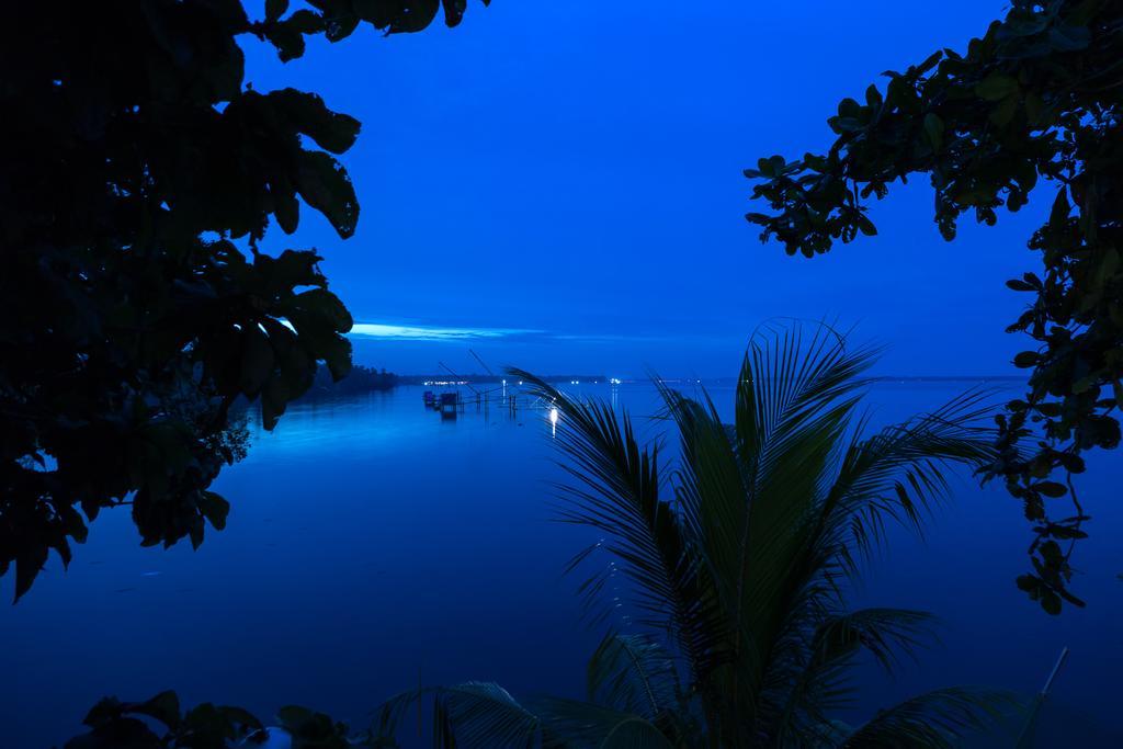Orchid Lake View Homestay Alappuzha Dış mekan fotoğraf